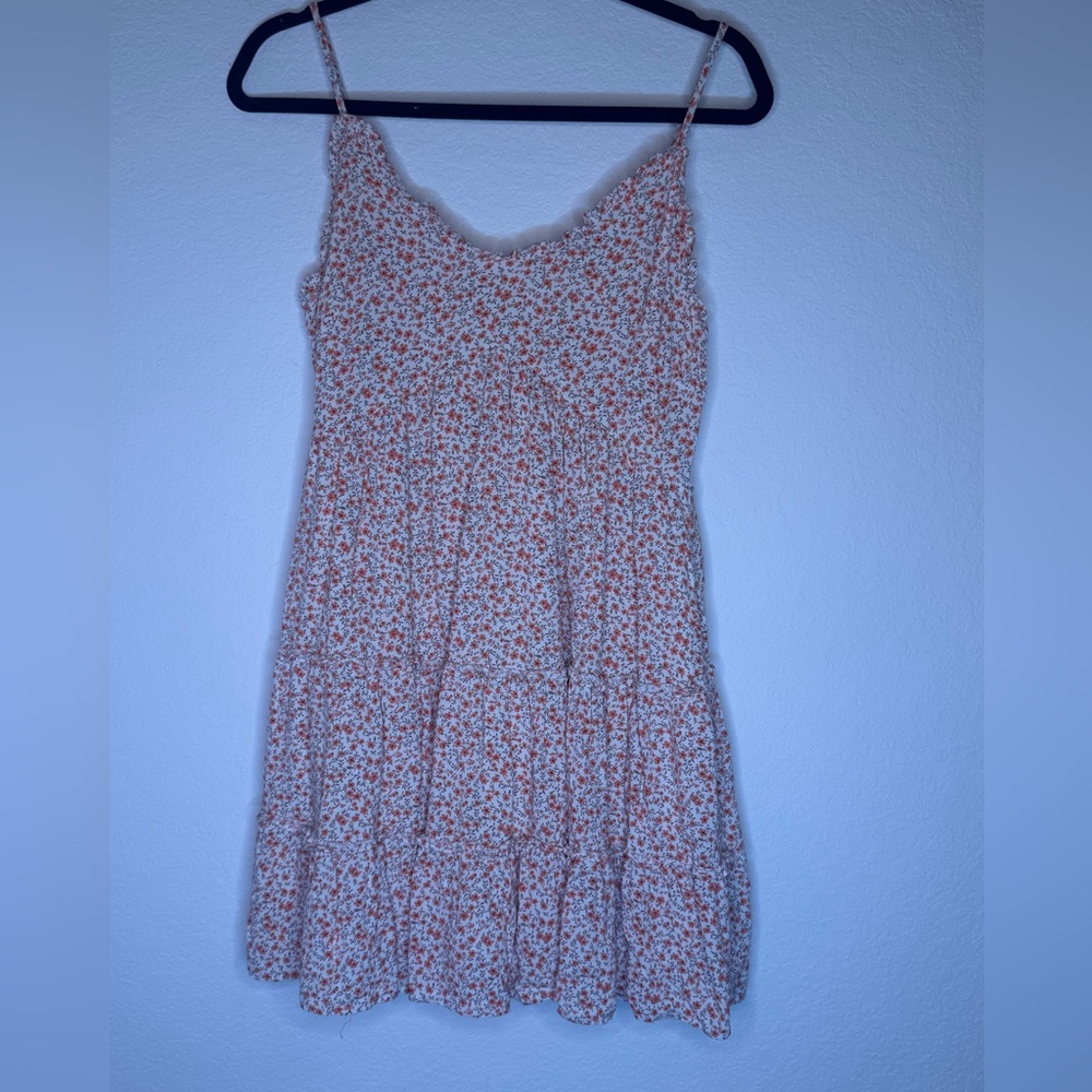 Adjustable spaghetti strap Floral Tiered ditzy floral mini dress in vintage pink